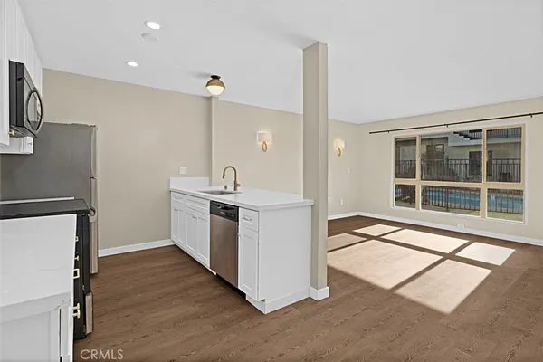 $2,500 | 7 Linda Vista Road, Unit 7, San Diego, CA 92111