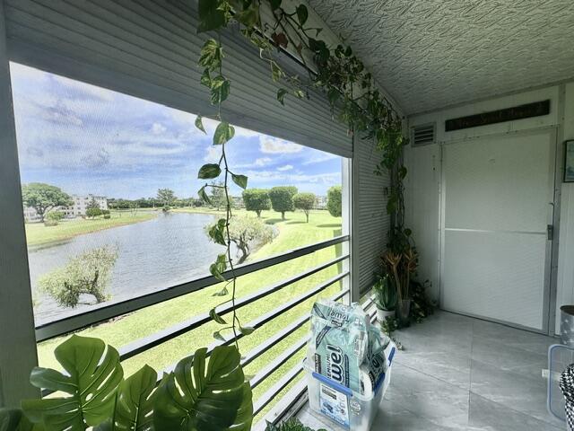 3008 Guildford East Boca Raton, FL 33434 - Photo 11 of 32 IMG_8848
