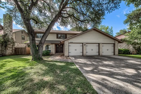 $419,000 | 2622 Oak Leigh Street, San Antonio, TX 78232