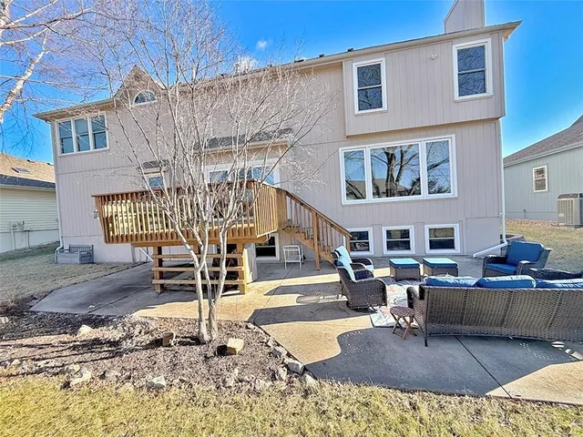 $575,000 | 3796 Southwest Boulder Drive, Lee's Summit, MO 64082