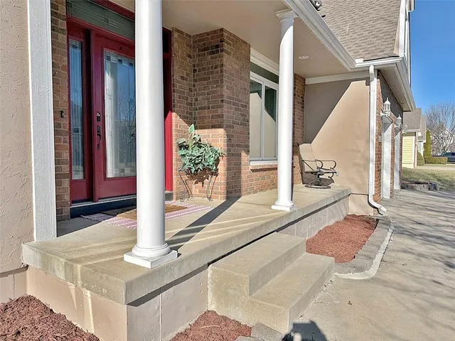 $575,000 | 3796 Southwest Boulder Drive, Lee's Summit, MO 64082