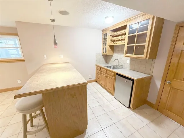 $575,000 | 3796 Southwest Boulder Drive, Lee's Summit, MO 64082