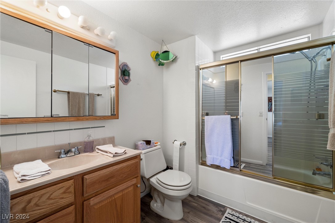 3320 North Blagg Road Pahrump, NV 89060 - Photo 20 of 32 2nd bathroom