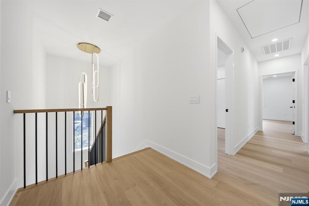 224 Riveredge Road Tenafly, NJ 07670 - Photo 26 of 39 Gallery Image 26