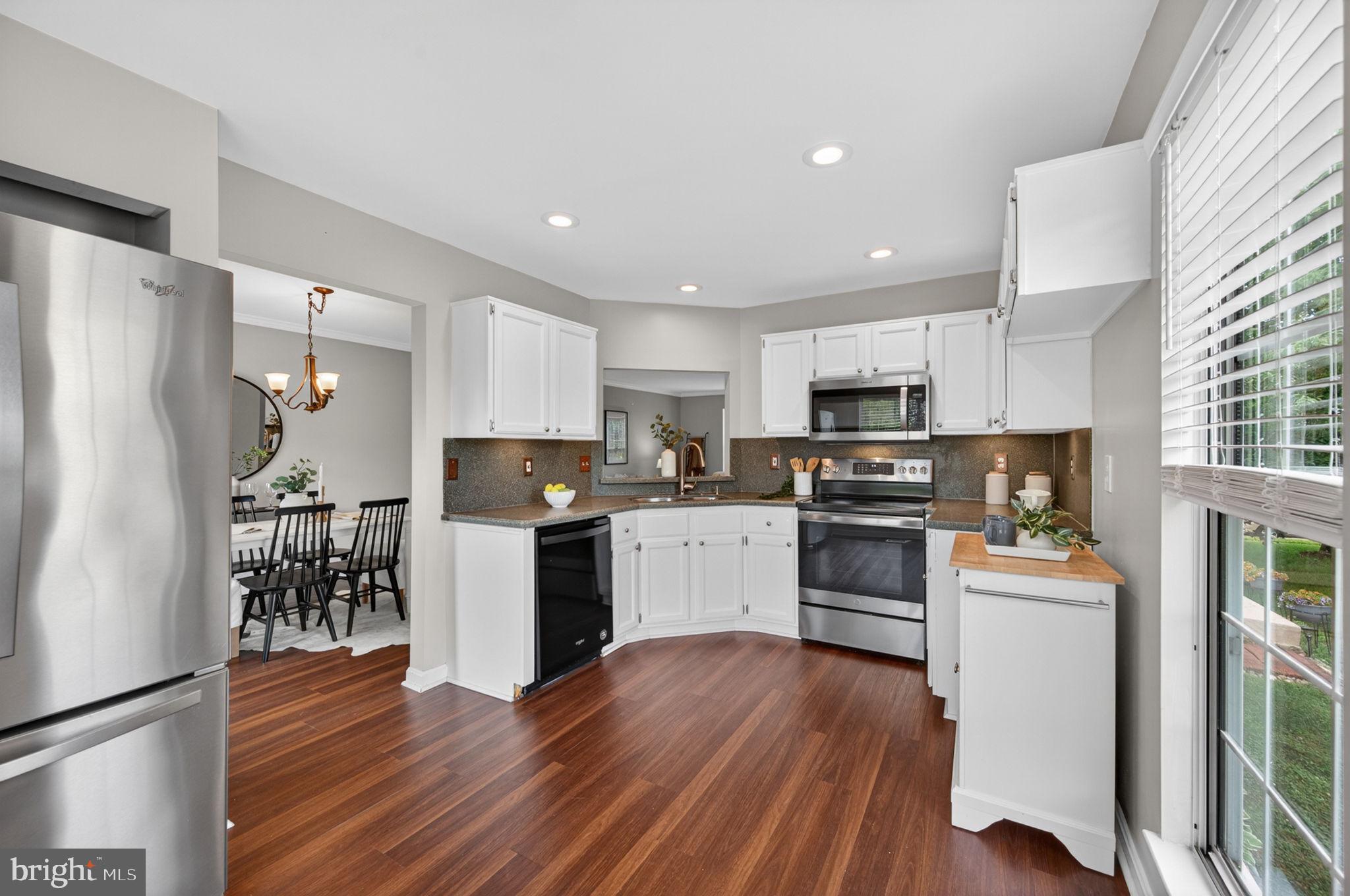 4484 Cole Farm Road Nottingham, MD 21236 - Photo 12 of 61