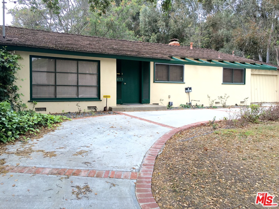 875 Brooktree Road Pacific Palisades, CA 90402 - Photo 1 of 6 Gallery Image 1