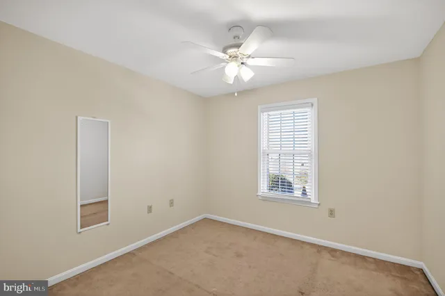 $4,699 | 102 Cunningham Park Court Southeast, Vienna, VA 22180