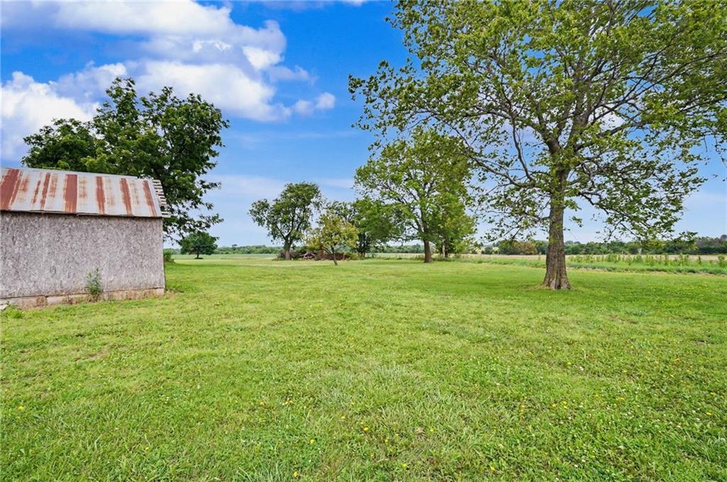15496 Southeast Norton Road Kincaid, KS 66039 - Photo 40 of 66