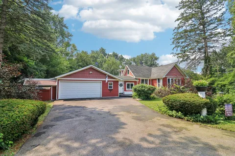 $579,000 | 26225 West Merton Road, Barrington, IL 60010
