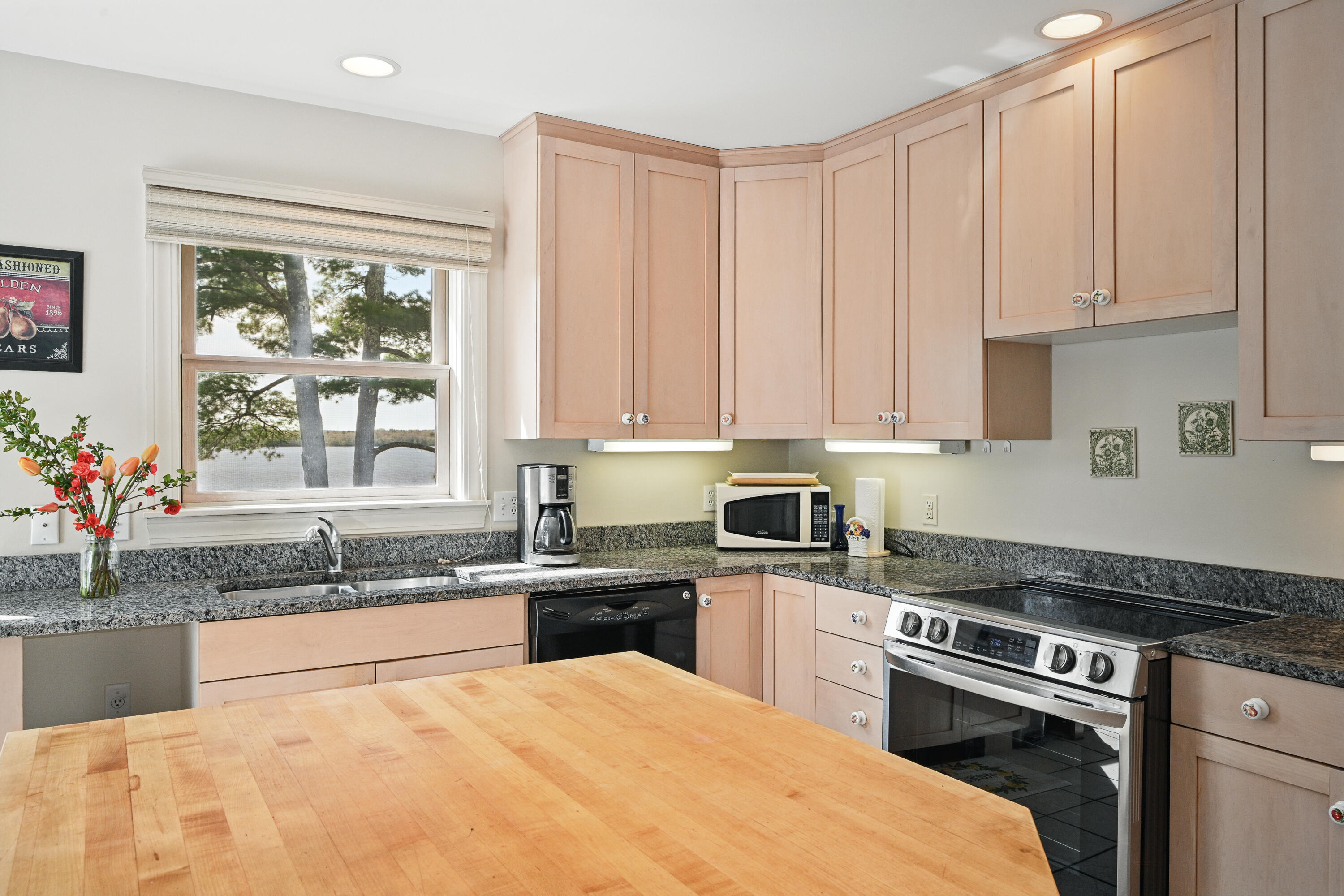 20 Eagle Point Road Bath, ME 04530 - Photo 26 of 50 109951gr-119