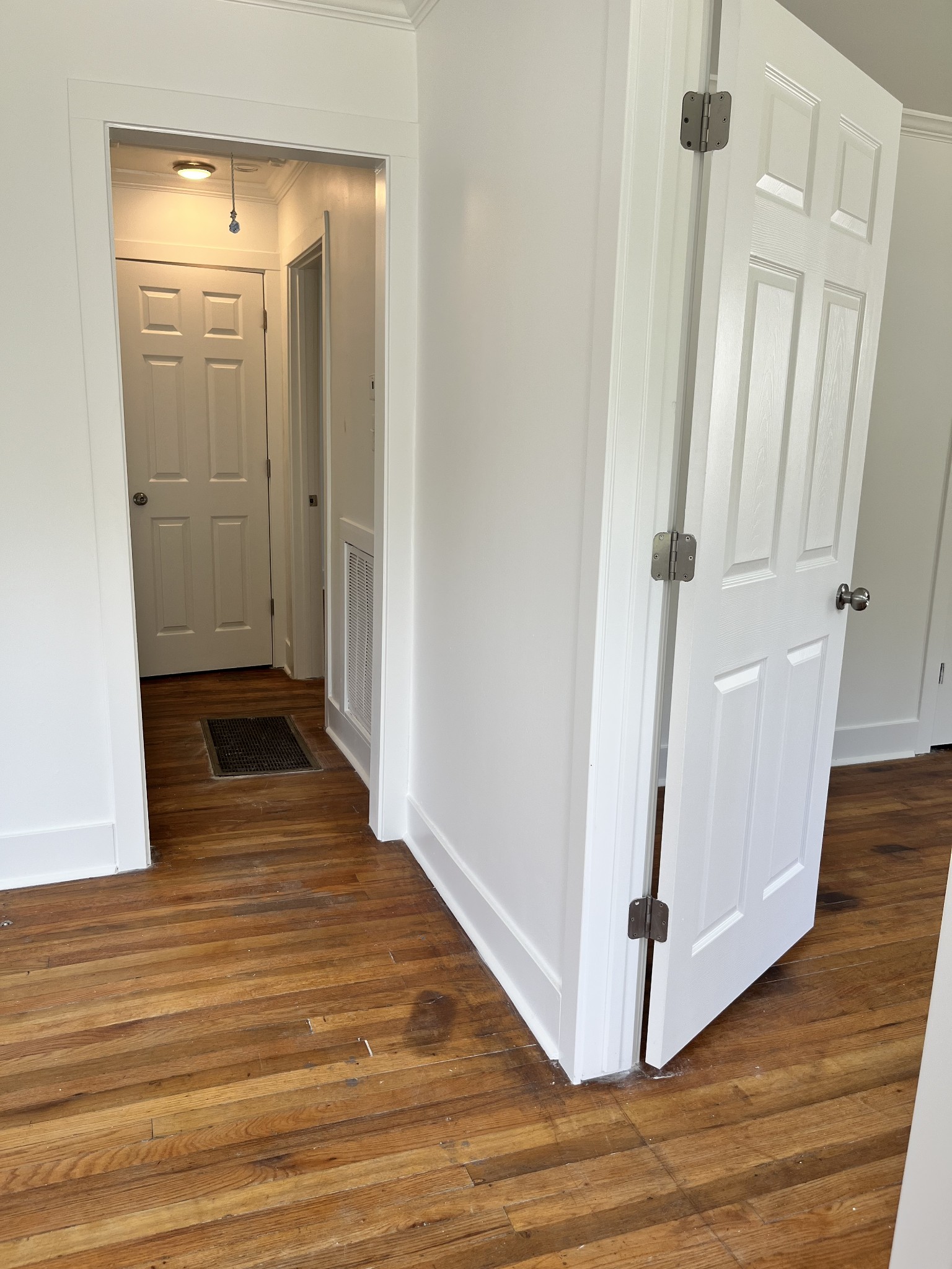 2002 Denham Avenue Columbia, TN 38401 - Photo 7 of 10 a view of a hallway with wooden floor and staircase