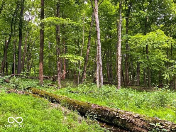 $999,999 | 750 West, Columbus, IN 47201