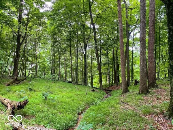 $999,999 | 750 West, Columbus, IN 47201