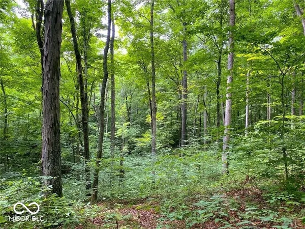 $999,999 | 750 West, Columbus, IN 47201