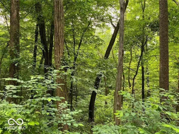 $999,999 | 750 West, Columbus, IN 47201