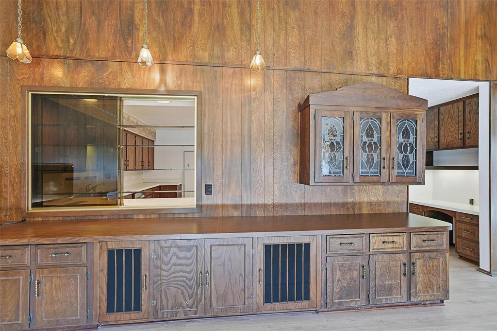 112 Virginia Lane Arlington, TX 76010 - Photo 6 of 39 a bathroom with a sink and a mirror