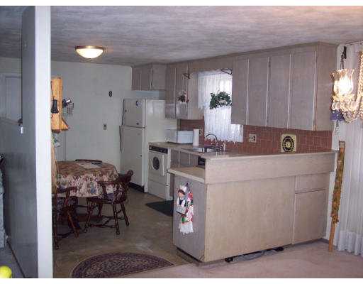 13 Antrim Road Peabody, MA 01960 - Photo 3 of 3 Gallery Image 3