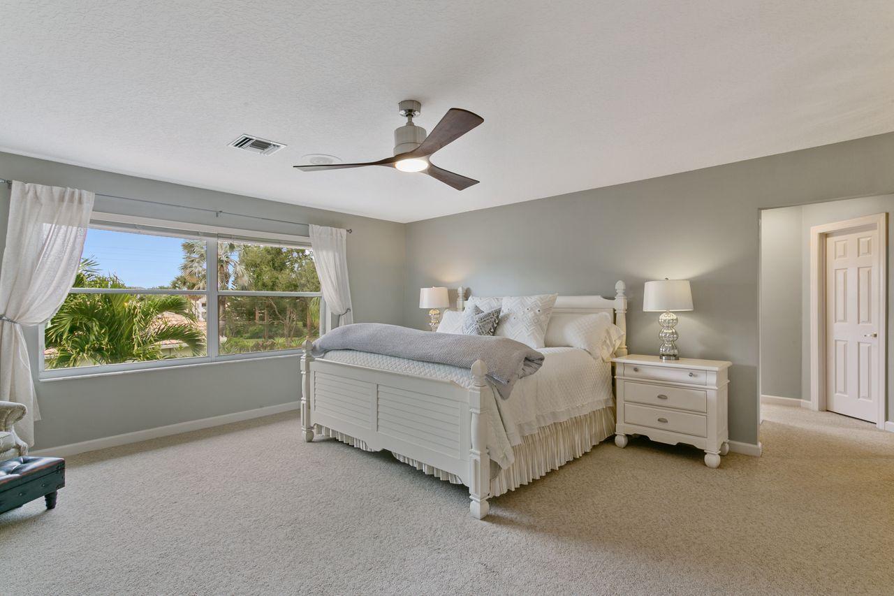 1098 Egret Circle North Jupiter, FL 33458 - Photo 12 of 31 201098negretcircle2038hires