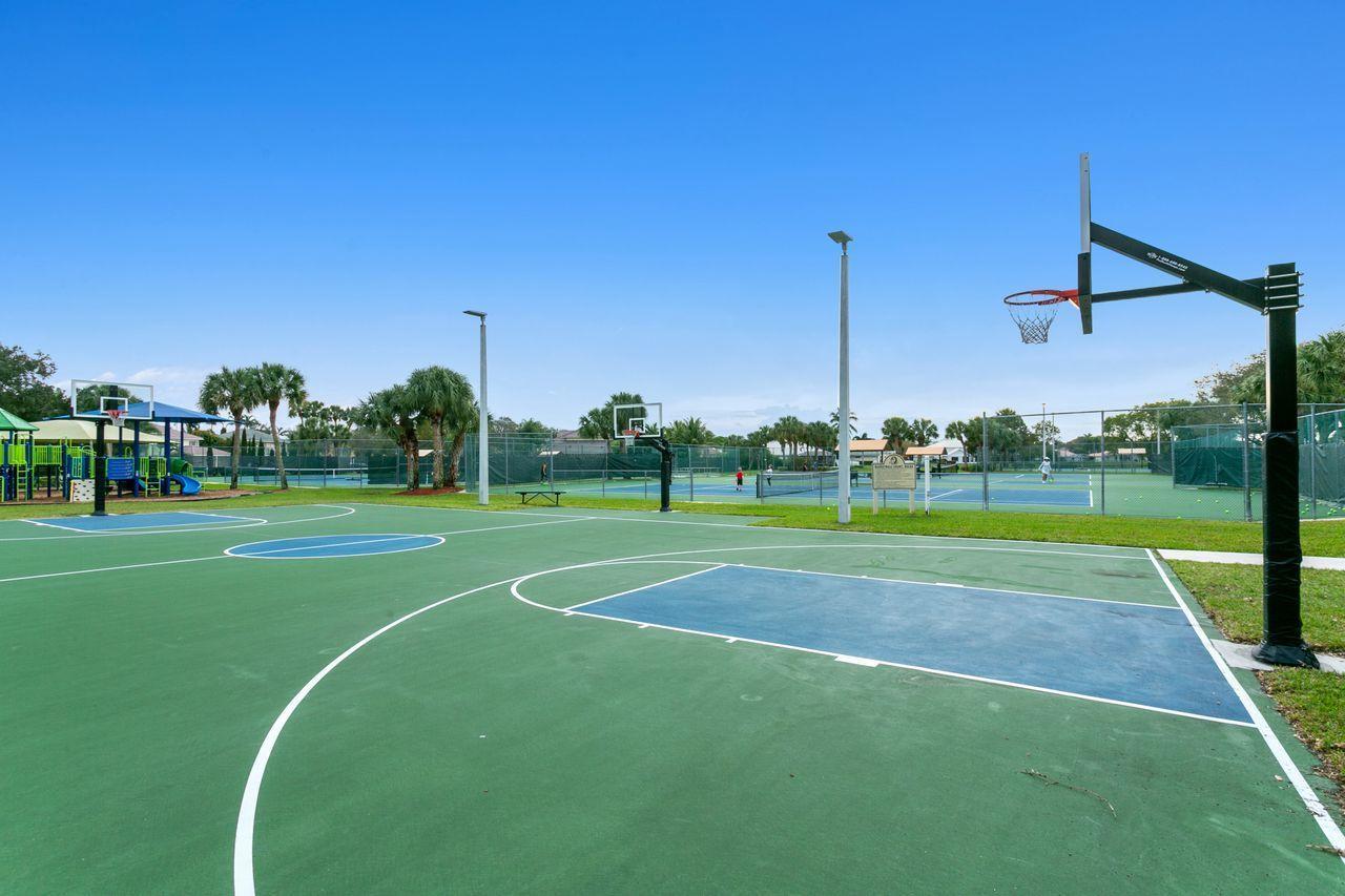 1098 Egret Circle North Jupiter, FL 33458 - Photo 29 of 31 291098negretcircle2059hires