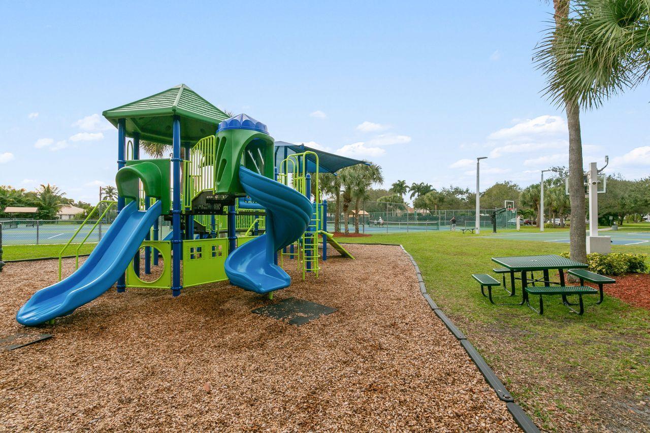 1098 Egret Circle North Jupiter, FL 33458 - Photo 30 of 31 301098negretcircle2061hires