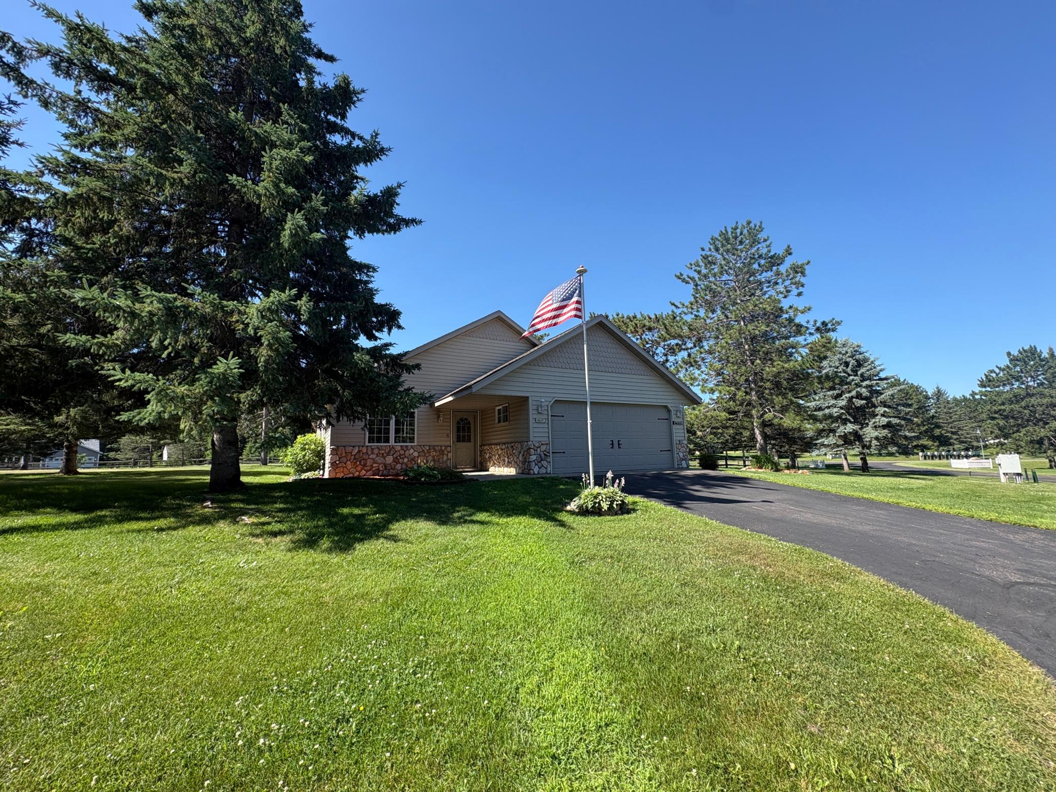4635 Hemlock Lane Pequot Lakes, MN 56472 - Photo 3 of 30
