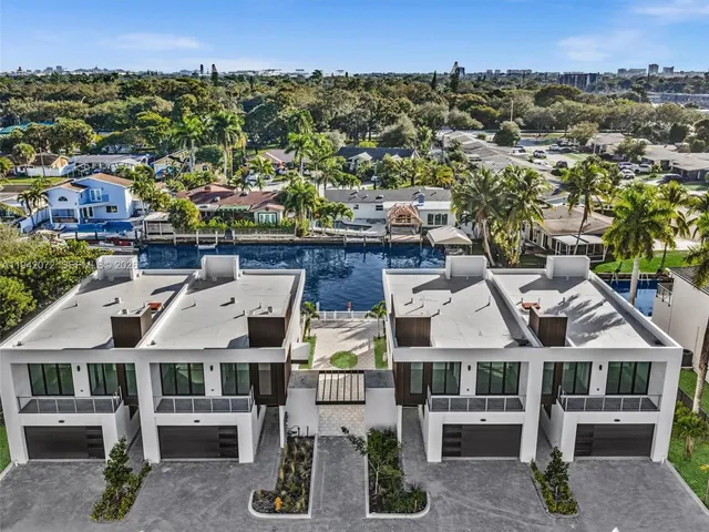 $990,000 | 4620 Southwest 32nd Avenue, Unit A2, Dania Beach, FL 33312