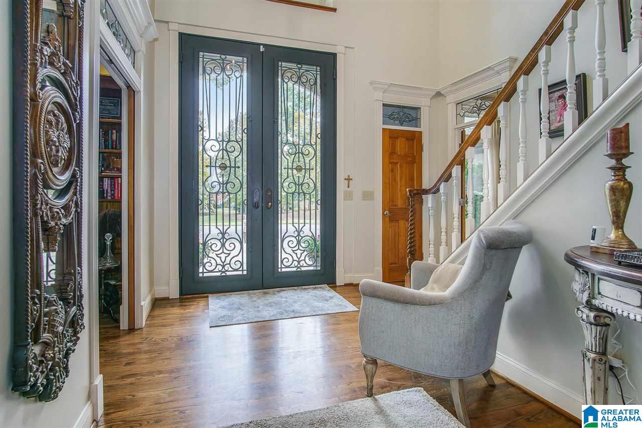 609 Queens Gate Birmingham, AL 35242 - Photo 3 of 50