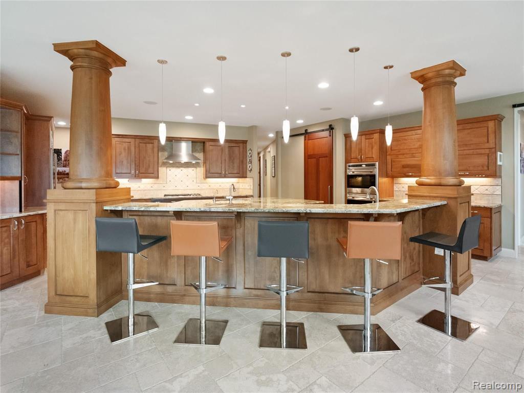 3872 Walnut Brook Drive Rochester Hills, MI 48309 - Photo 11 of 42