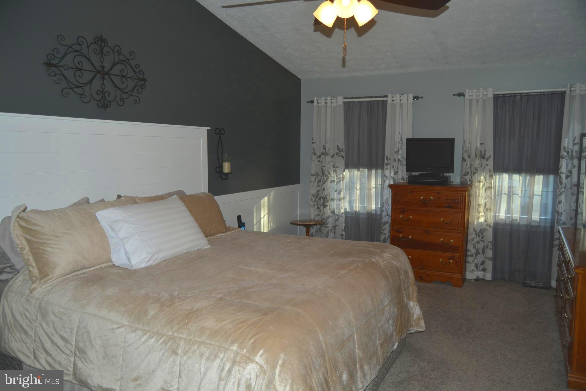 1218 Somerset Road Severn, MD 21144 - Photo 22 of 35 Main bedroom