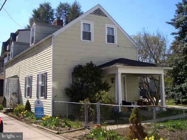 233 North Spring Street Middletown, PA 17057 - Photo 1 of 12 Gallery Image 1