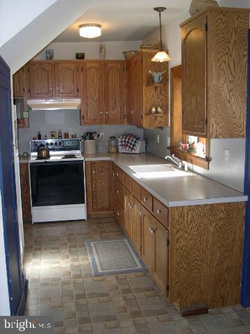 233 North Spring Street Middletown, PA 17057 - Photo 6 of 12 Gallery Image 6
