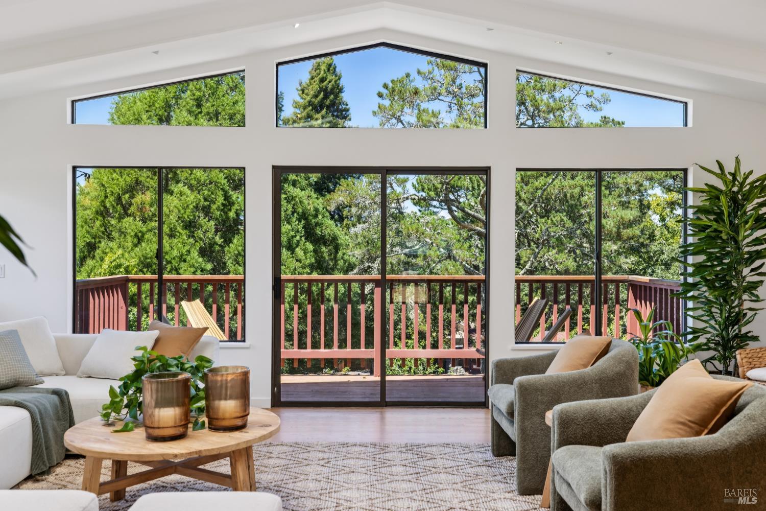 10931 Barnett Valley Road Sebastopol, CA 95472 - Photo 15 of 57
