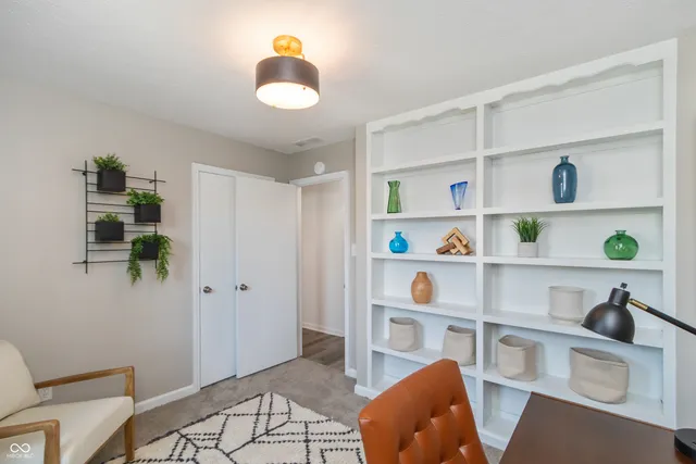 $4,000 | 110 1st Street Southeast, Carmel, IN 46032