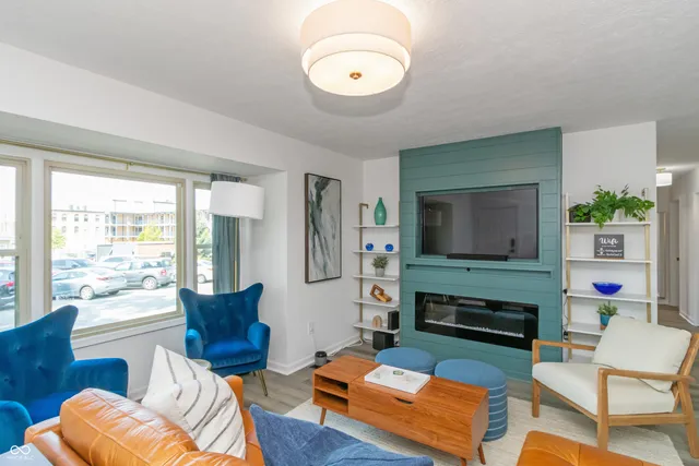 $4,000 | 110 1st Street Southeast, Carmel, IN 46032