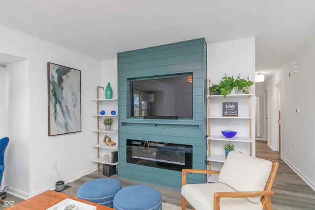 $4,000 | 110 1st Street Southeast, Carmel, IN 46032