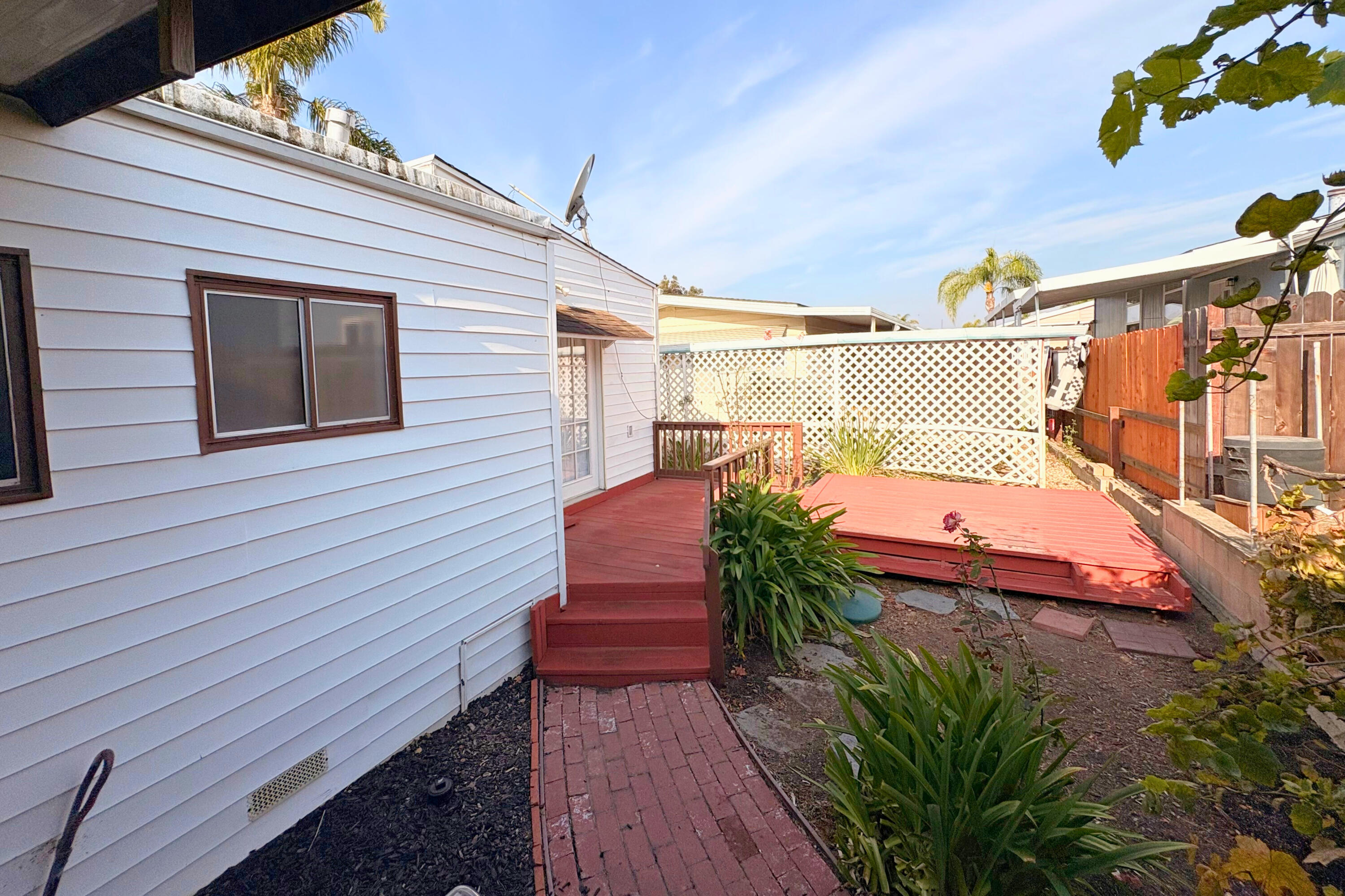 30 Winchester Canyon Road, Unit 117 Goleta, CA 93117 - Photo 24 of 30 Back yard