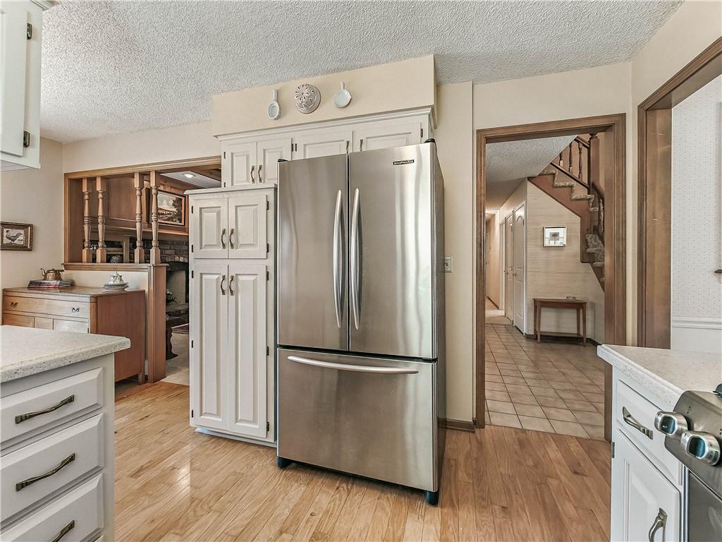 10560 Noland Road Lenexa, KS 66215 - Photo 16 of 44