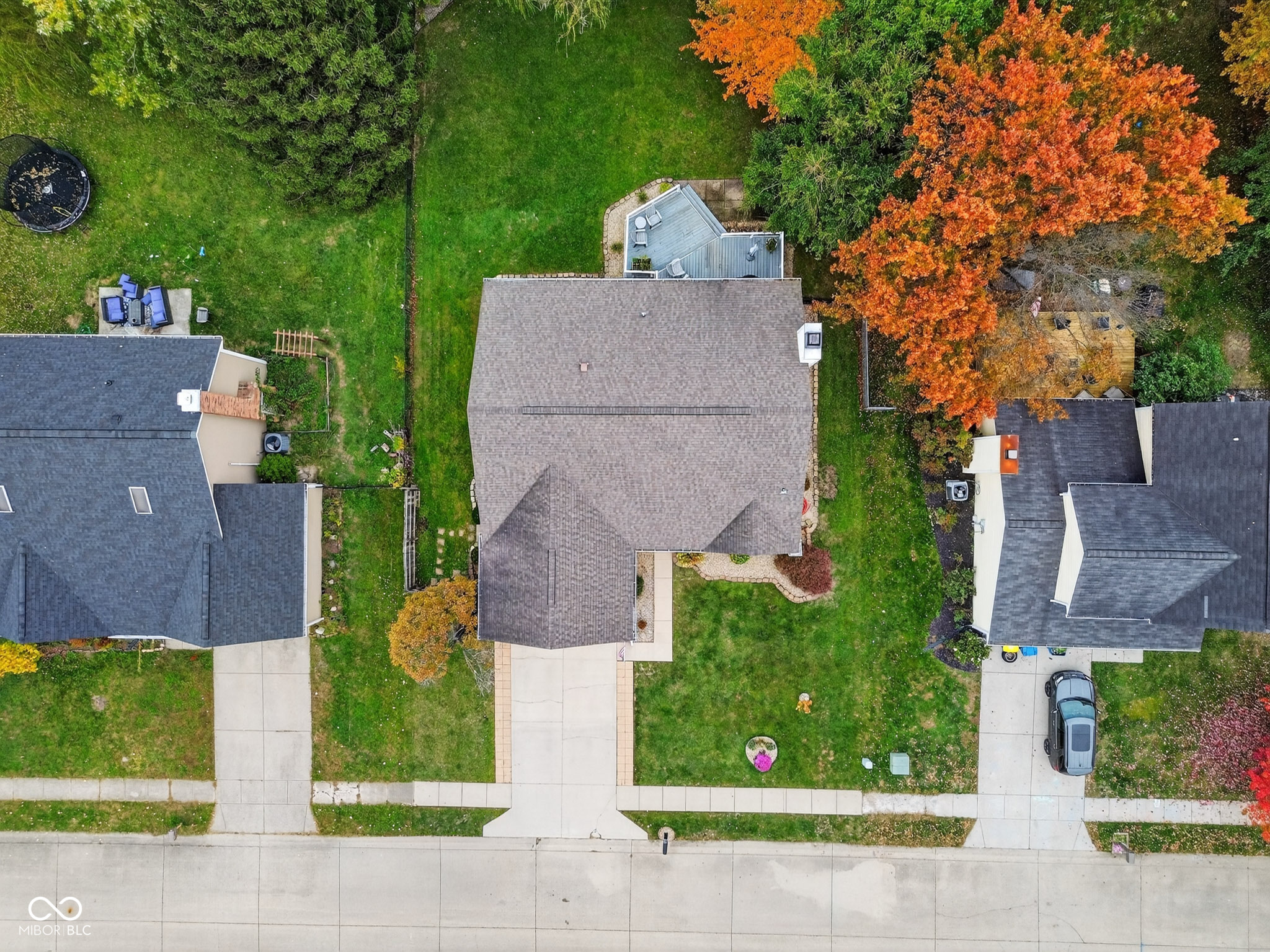 9419 Hadway Drive Indianapolis, IN 46256 - Photo 5 of 35