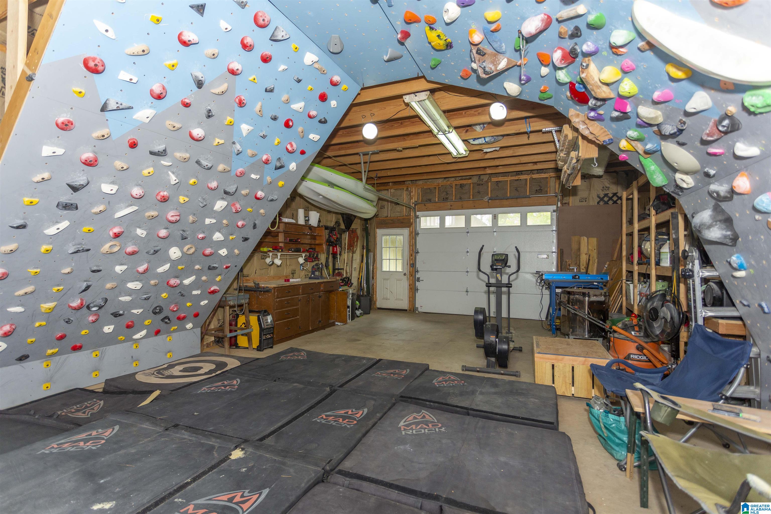 912 Ivawood Road Birmingham, AL 35210 - Photo 41 of 44