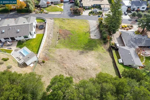 $1,995,000 | 1183 Glen Road, Lafayette, CA 94549