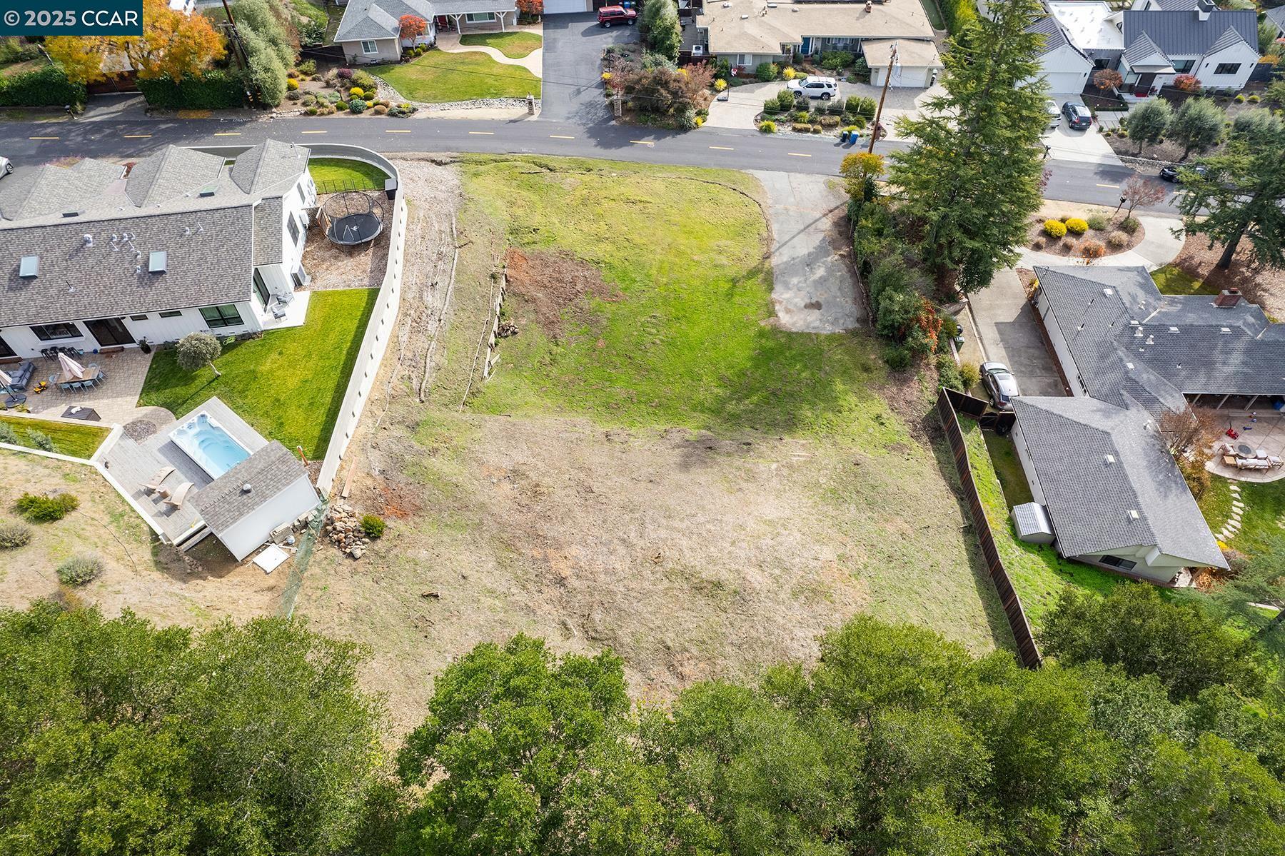 1183 Glen Road Lafayette, CA 94549 - Photo 8 of 10