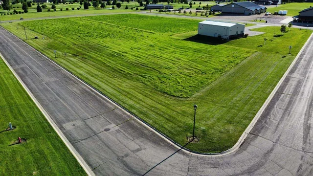 $16,500 | 1010 Eastbay Avenue, Balaton, MN 56115