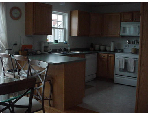 219 Beach Road, Unit 13 2 Salisbury, MA 01952 - Photo 3 of 4 Gallery Image 3