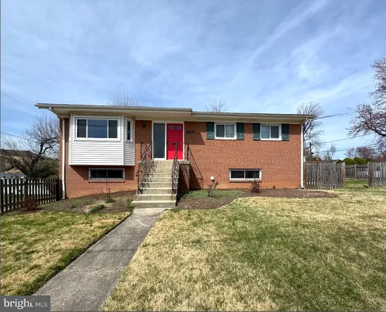 $2,899 | 11100 Markwood Drive, Silver Spring, MD 20902