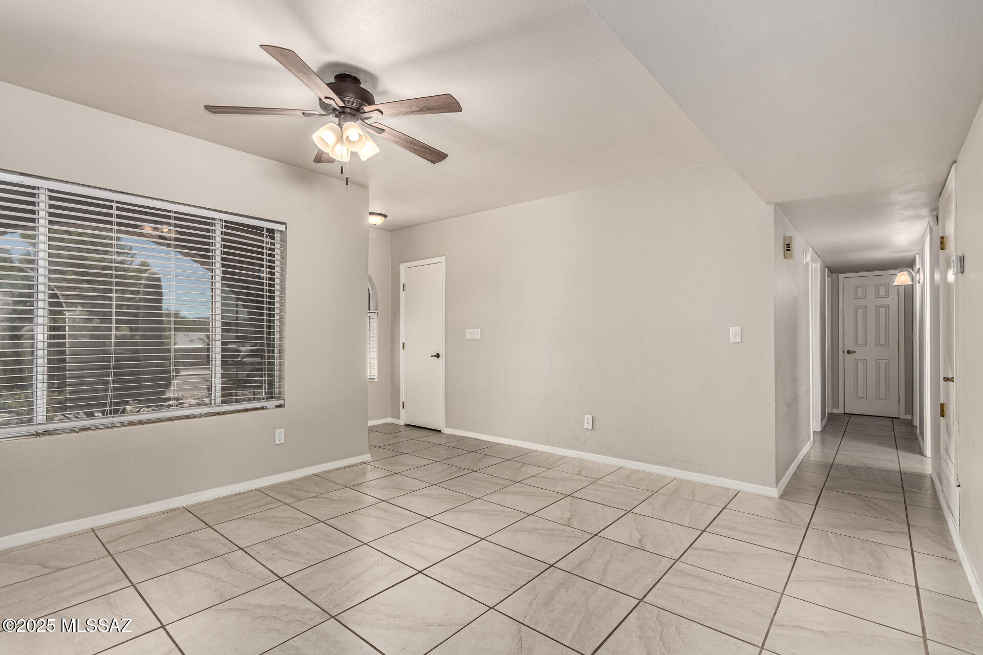 4140 West Magee Road Tucson, AZ 85741 - Photo 6 of 29 Gallery Image 6