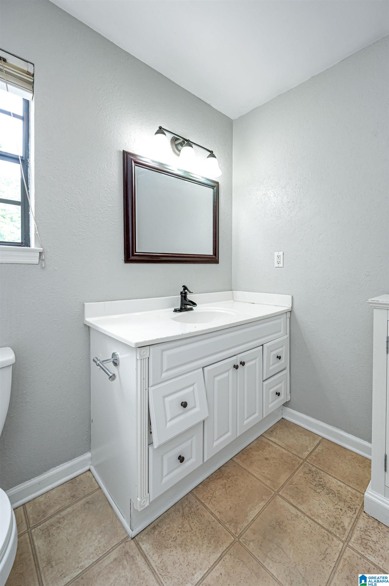 172 Winterhaven Drive Alabaster, AL 35007 - Photo 25 of 35