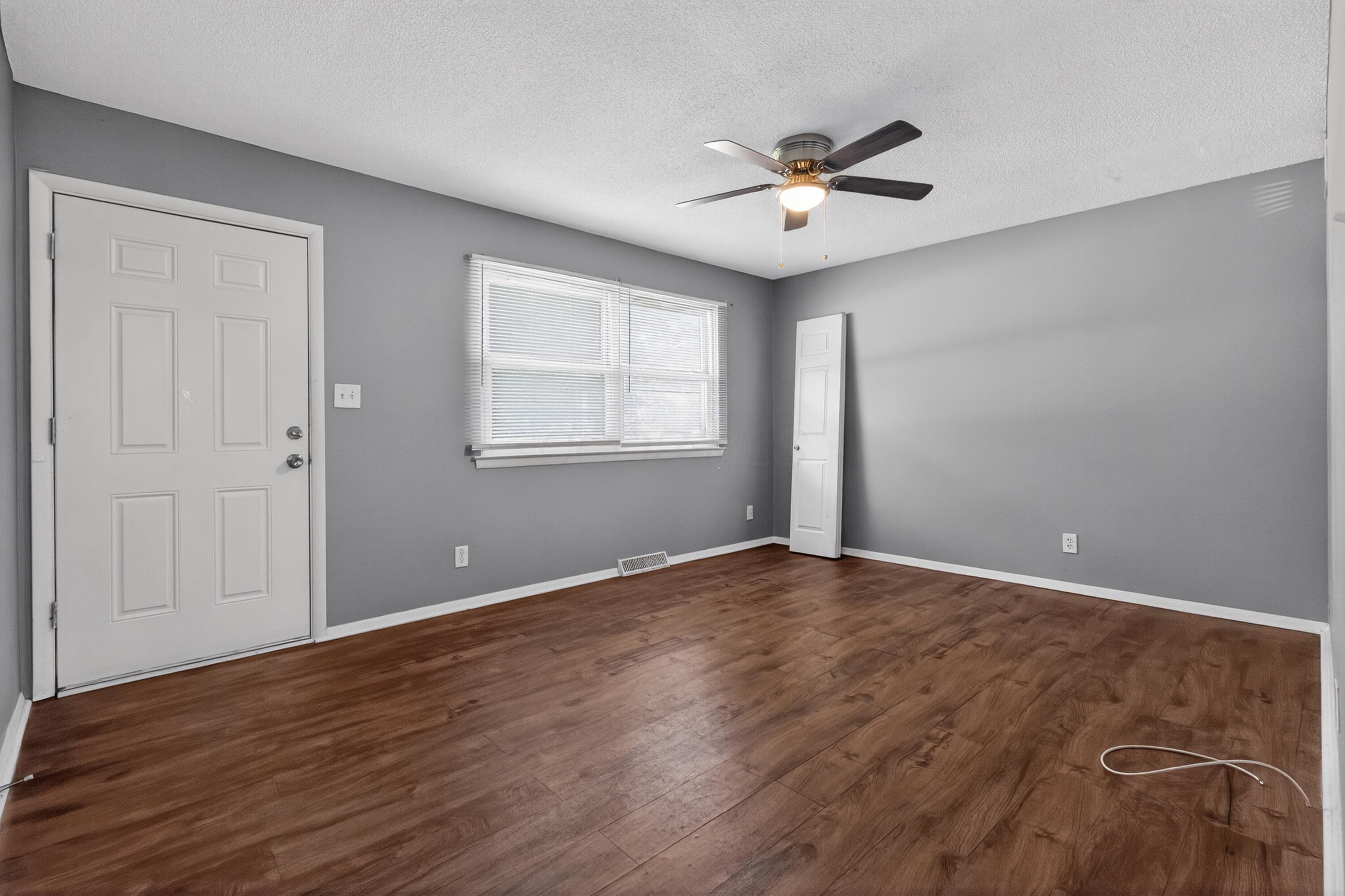 4568 Westerville Road Columbus, OH 43231 - Photo 2 of 16