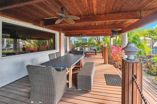 a outdoor space with sitting space