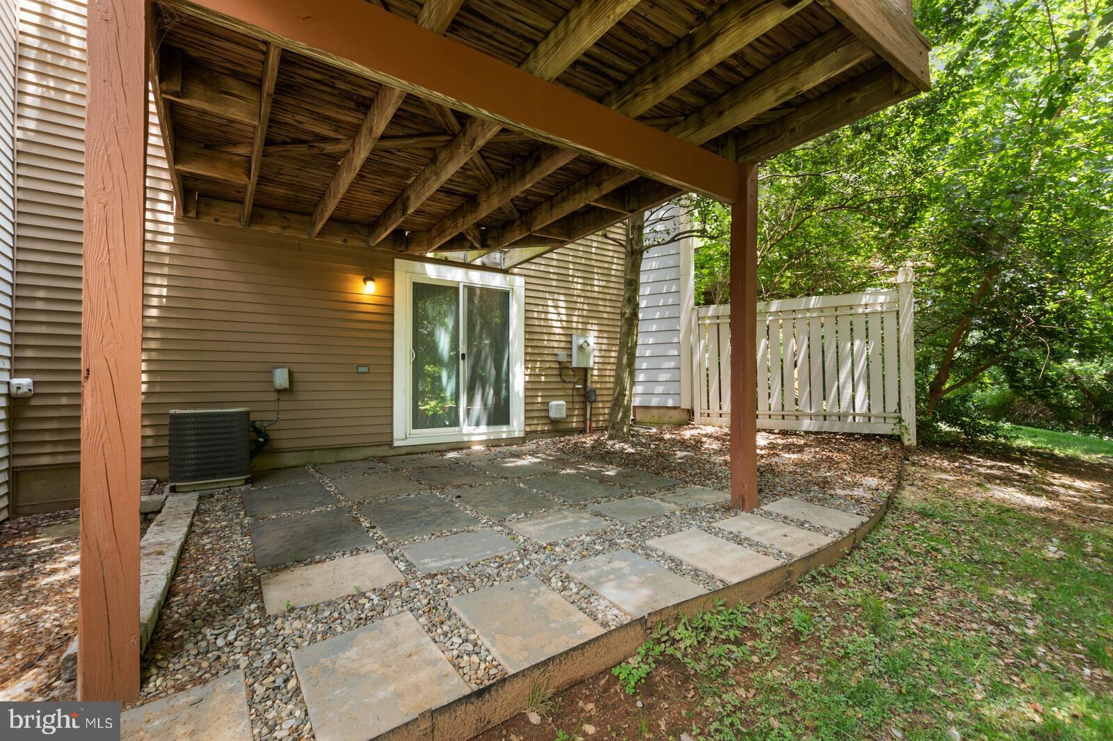 11927 Redtree Way Reston, VA 20194 - Photo 31 of 31 Patio