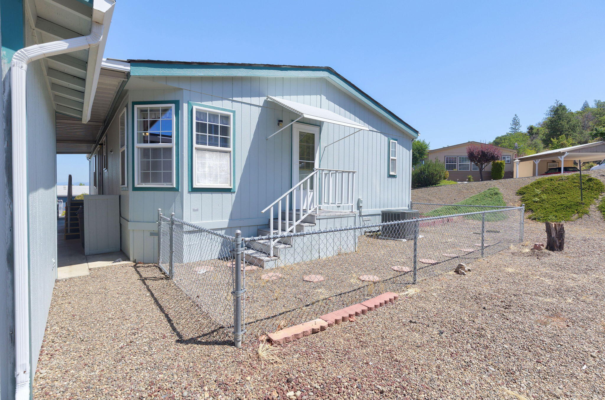 3955 South Stage Road, Unit 94 Medford, OR 97501 - Photo 27 of 40 25-web-or-mls-3955-s-stage-rd-94
